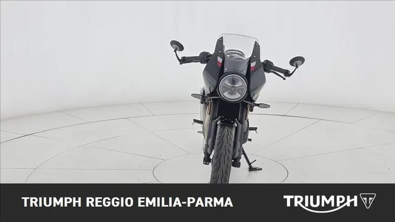 Triumph Thruxton 400 (2026) (6)