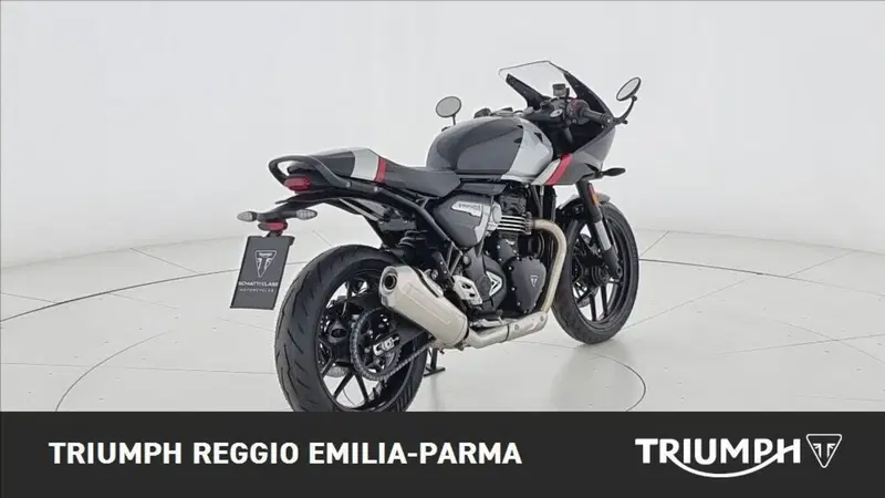 Triumph Thruxton 400 (2026) (8)