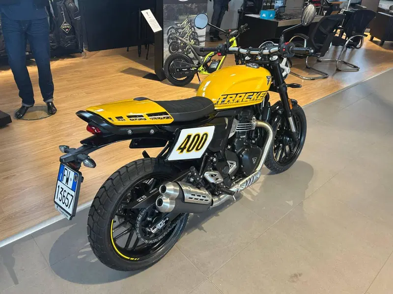Triumph Tracker 400 (2026) (2)