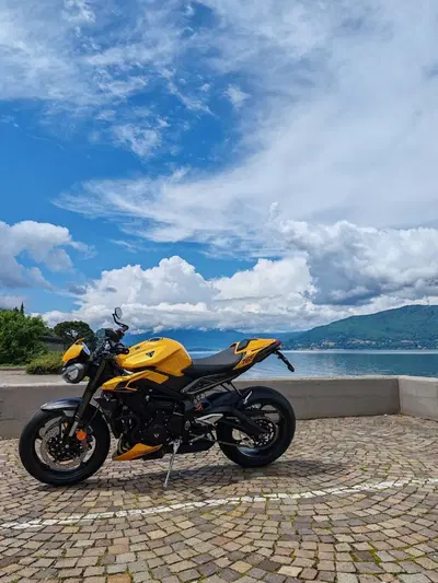 Triumph Street Triple 765 RS (2023 - 26) usata