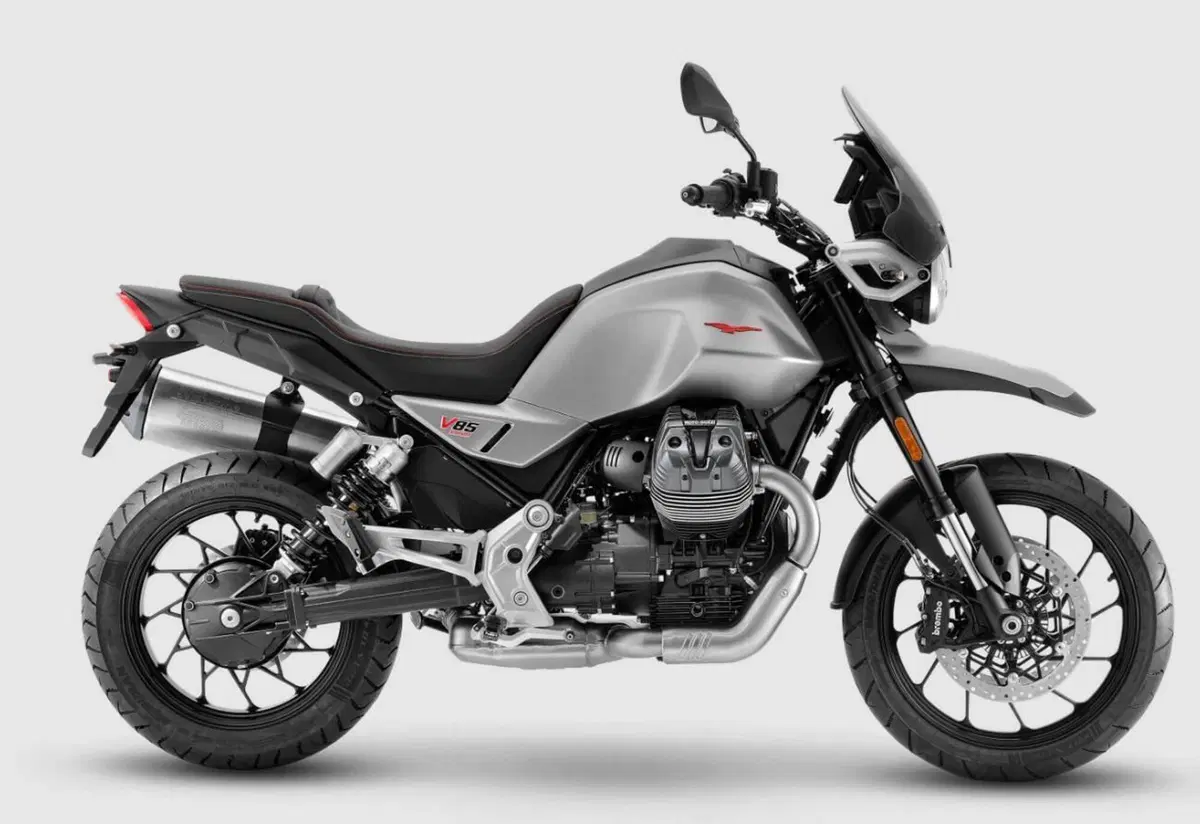 Moto Guzzi V85 Strada (2024 - 26)