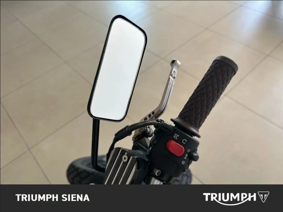 Triumph Bonneville 800 (2000 - 01) (12)