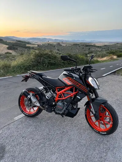 KTM 125 Duke (2021 - 23) usata