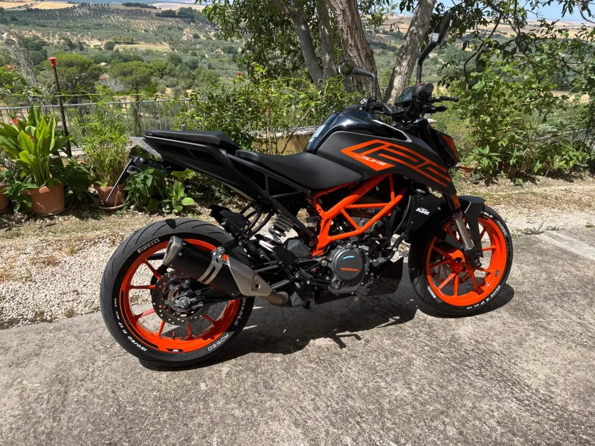 KTM 125 Duke (2021 - 23) (3)