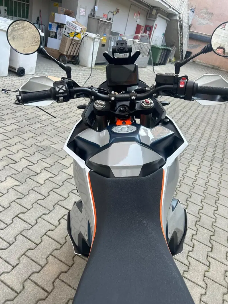 KTM 890 Adventure R (2023 - 24) (4)
