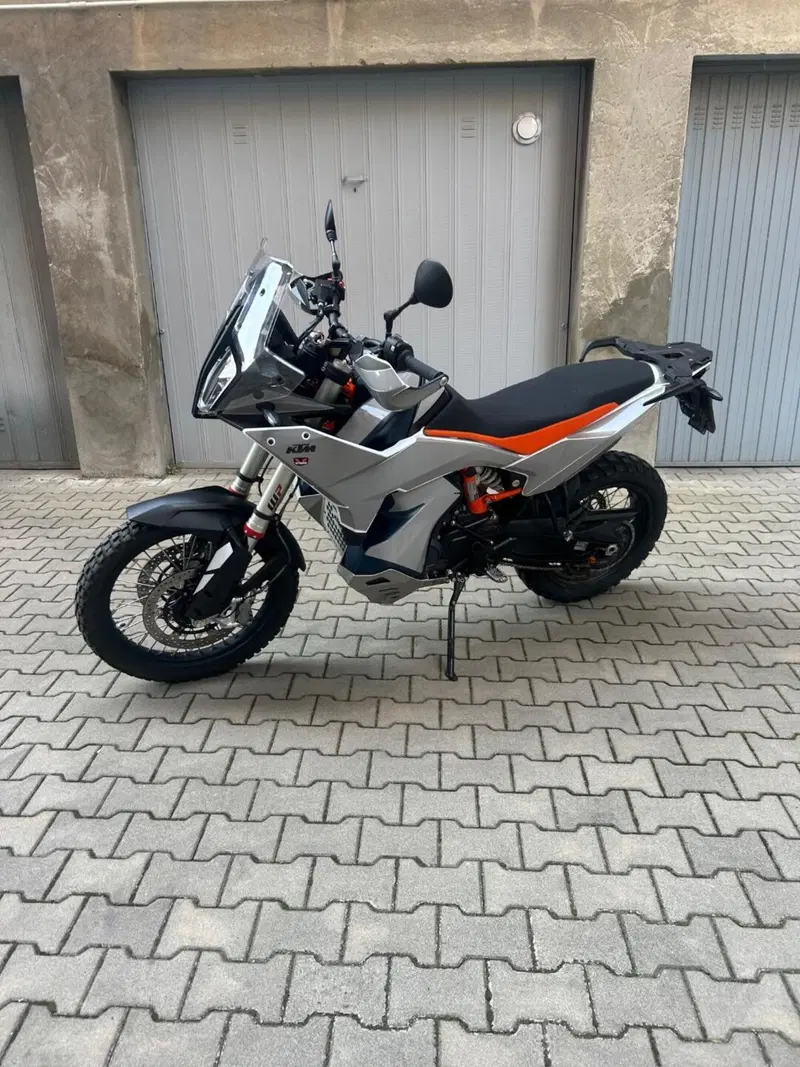 KTM 890 Adventure R (2023 - 24) (8)
