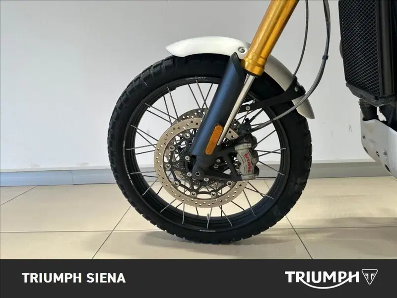 Triumph Scrambler 1200 XE (2021 - 23) (5)
