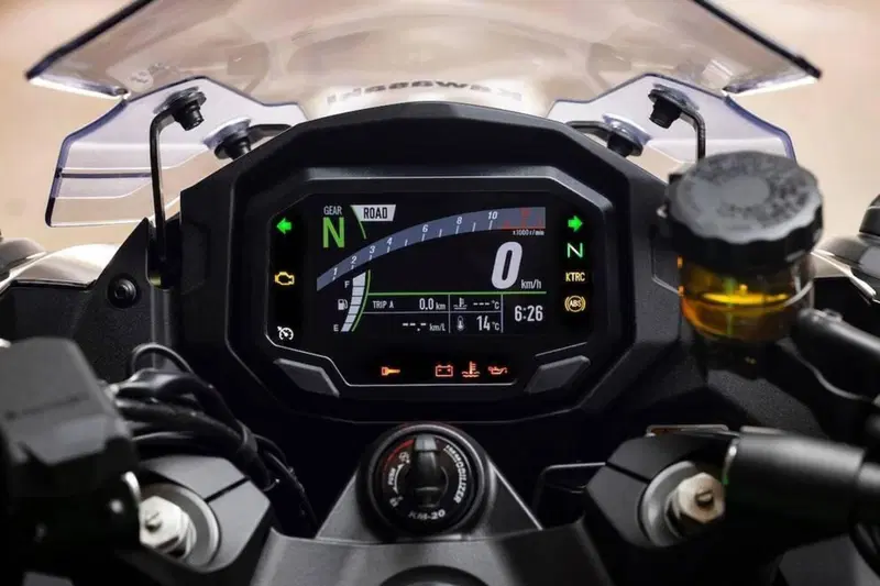 Kawasaki Ninja 1100 SX Tourer (2025 - 26) (5)