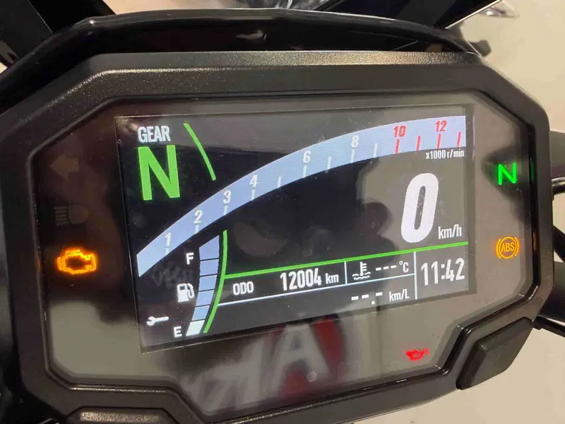 Kawasaki Z 650 Sport (2021 - 24) (6)