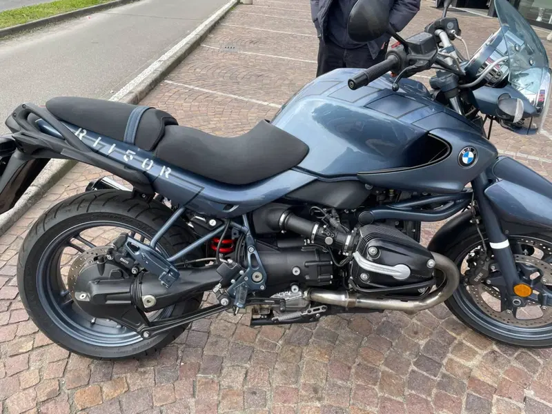 Bmw R1150R (2)