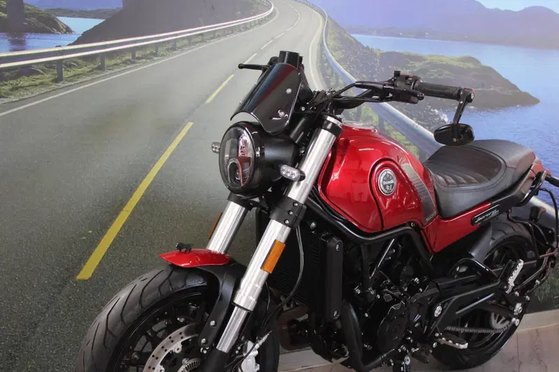 Benelli Leoncino 500 (2021 - 25) (8)