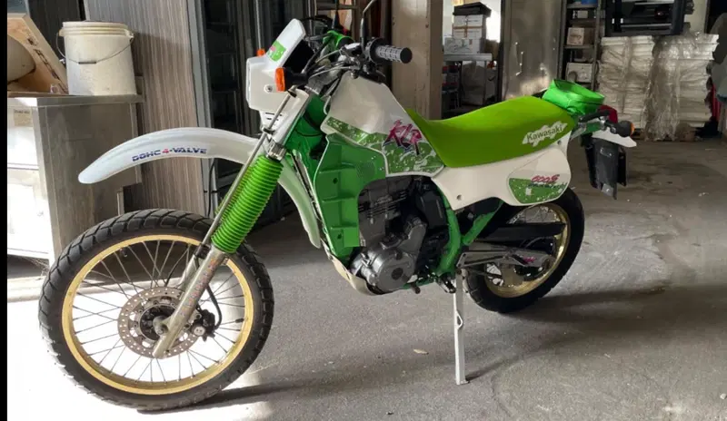 Kawasaki Klr 600 (5)