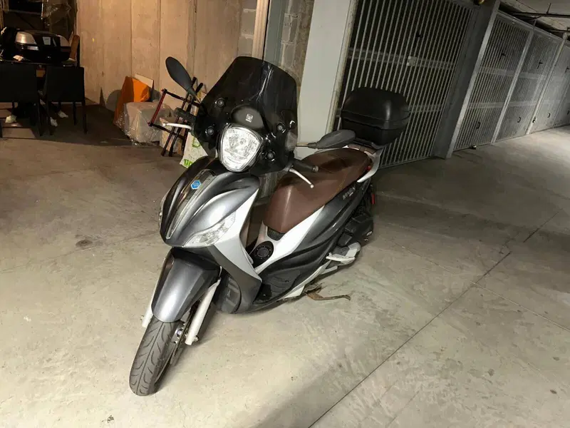 Piaggio Medley 125 ABS (2016 - 19) (3)