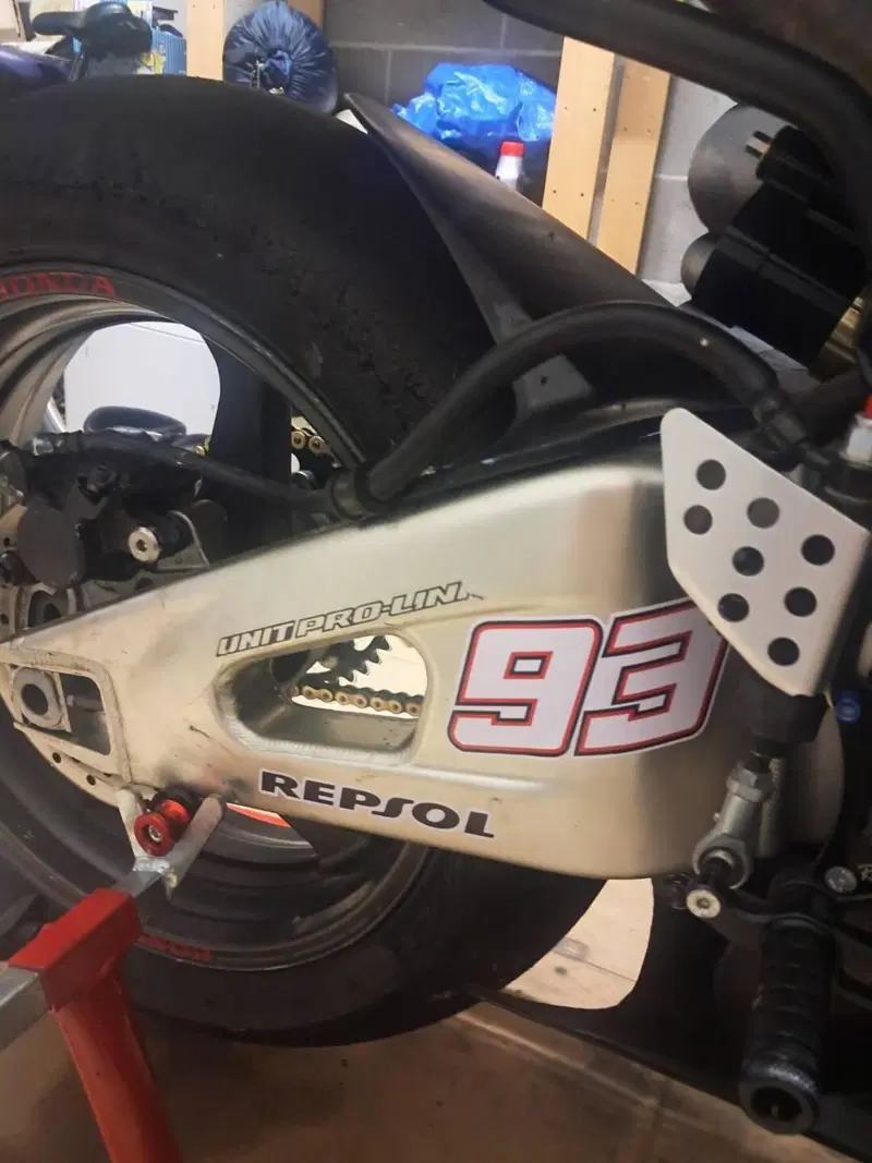Honda CBR 600 RR (2005 - 06) (8)