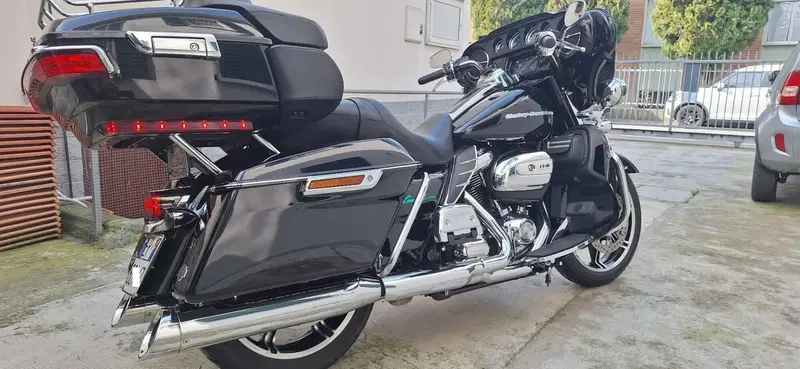 Harley-Davidson 114 Electra Glide Ultra Limited (2020) - FLHTK (3)