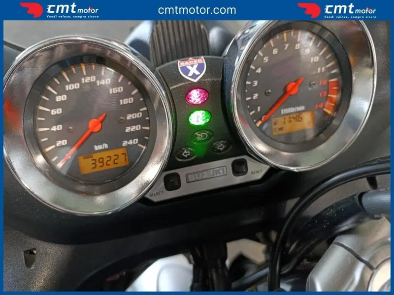 Suzuki GSF 600 Bandit S (2000 - 05) (5)
