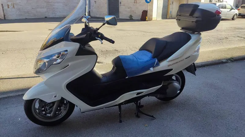 Suzuki Burgman AN 400 (2008 - 13) (2)