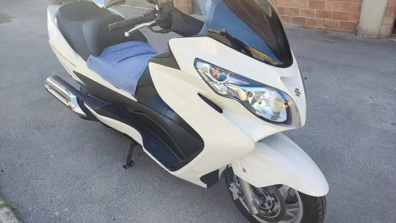 Suzuki Burgman AN 400 (2008 - 13) (6)