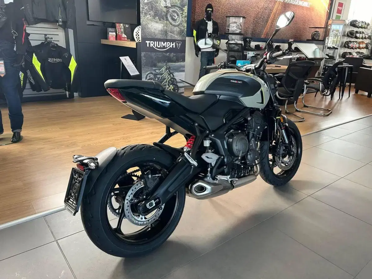 Triumph Trident 660 (2026) (2)