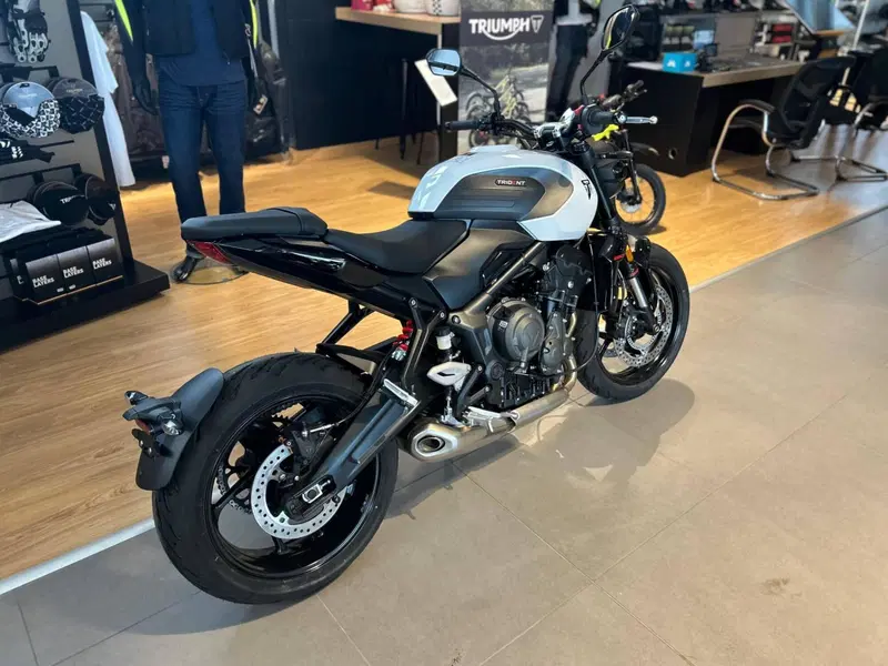 Triumph Trident 660 (2026) (9)