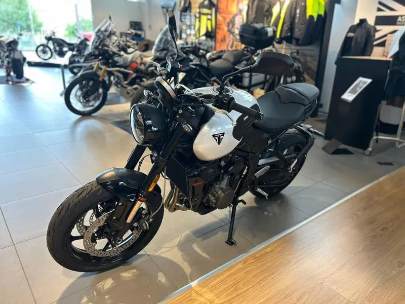 Triumph Trident 660 (2026) (11)