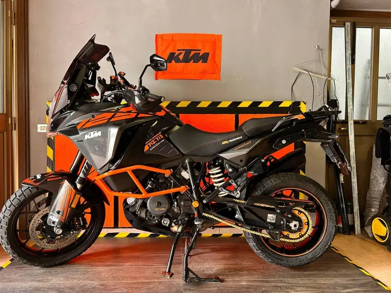 KTM 1290 Super Adventure S (2017 - 20) (2)