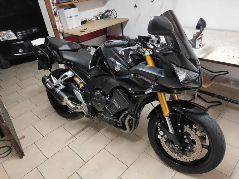 Yamaha FZ1 Fazer (2006 - 16)