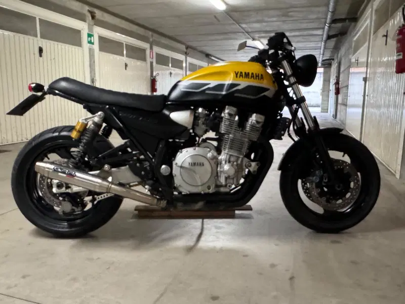 Yamaha XJR 1300 SP (1999 - 04)