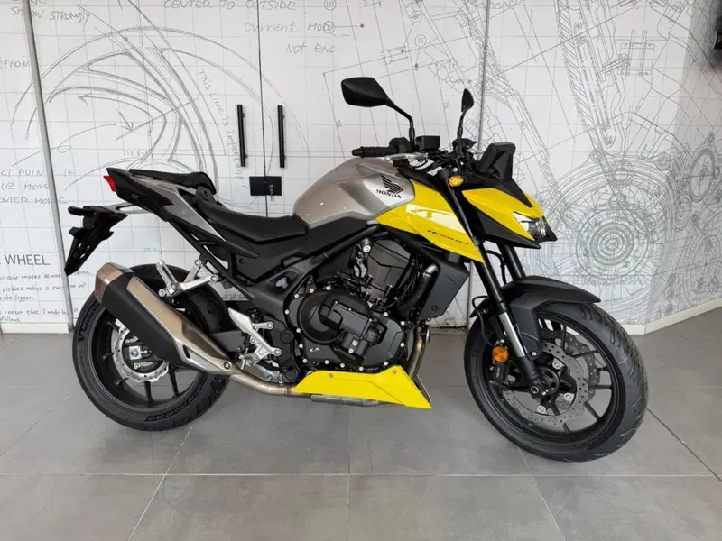 Honda CB 750 Hornet (2025)