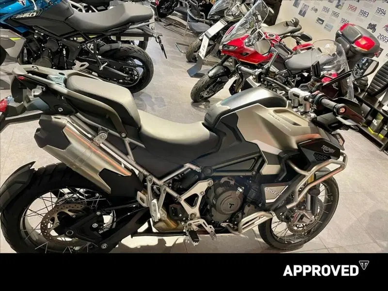 Triumph Tiger 1200 Rally Explorer (2024 - 26) (2)