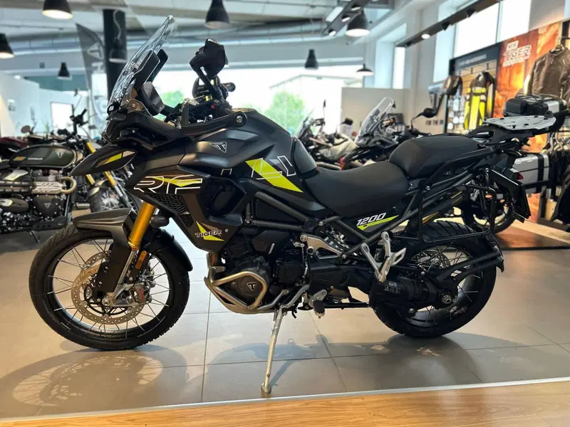 Triumph Tiger 1200 Desert Special Edition (2026) (3)