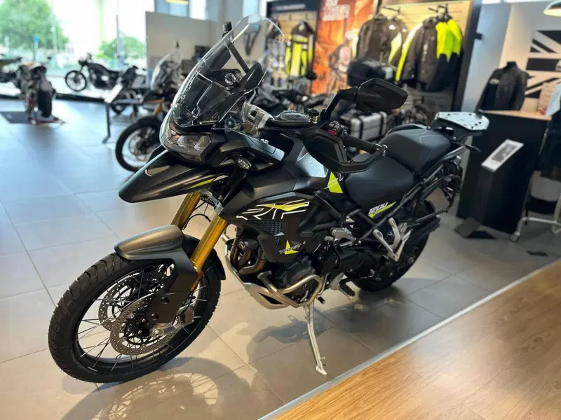 Triumph Tiger 1200 Desert Special Edition (2026) (4)