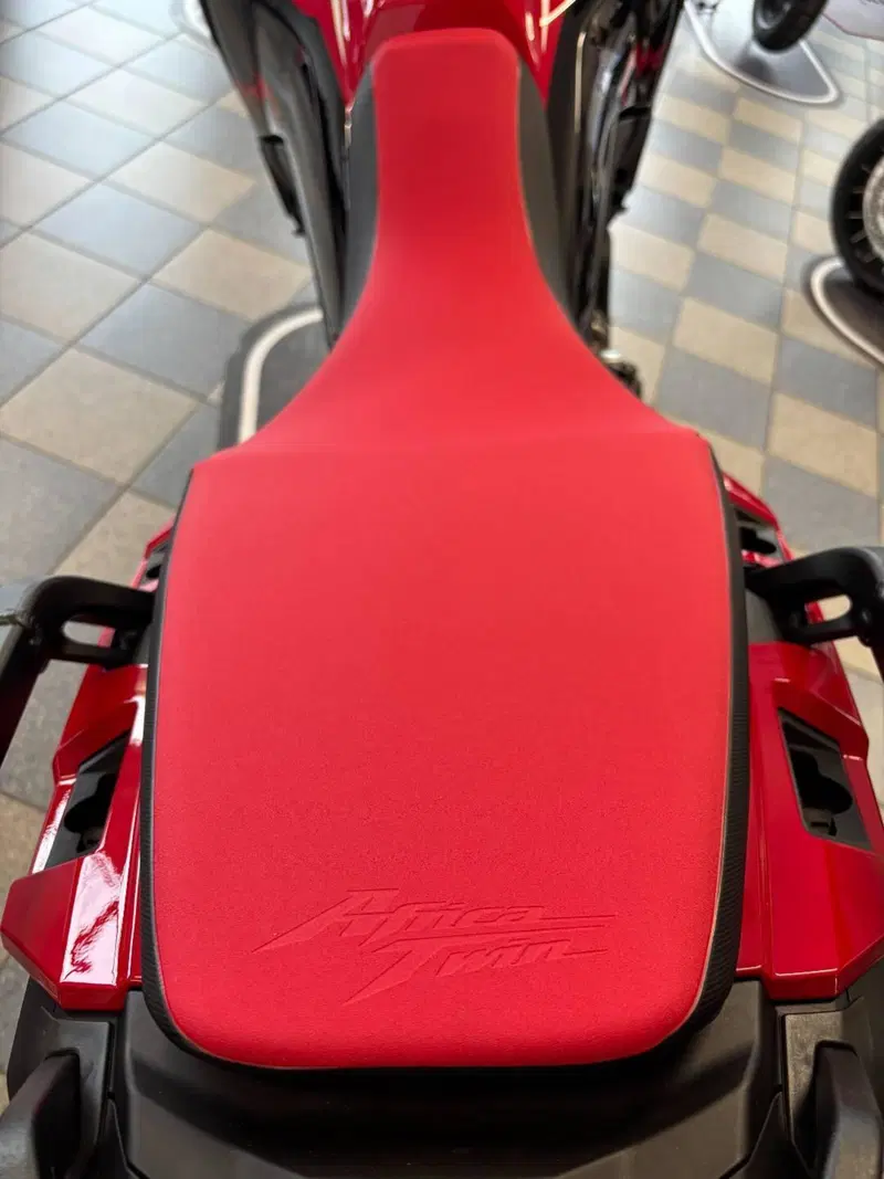 Honda Africa Twin CRF 1100L (2024 - 26) (5)