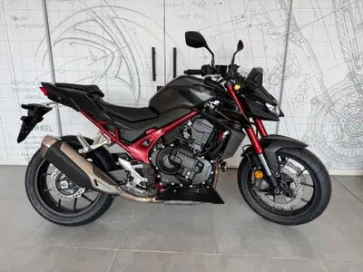 Honda CB 750 Hornet (2025) nuova