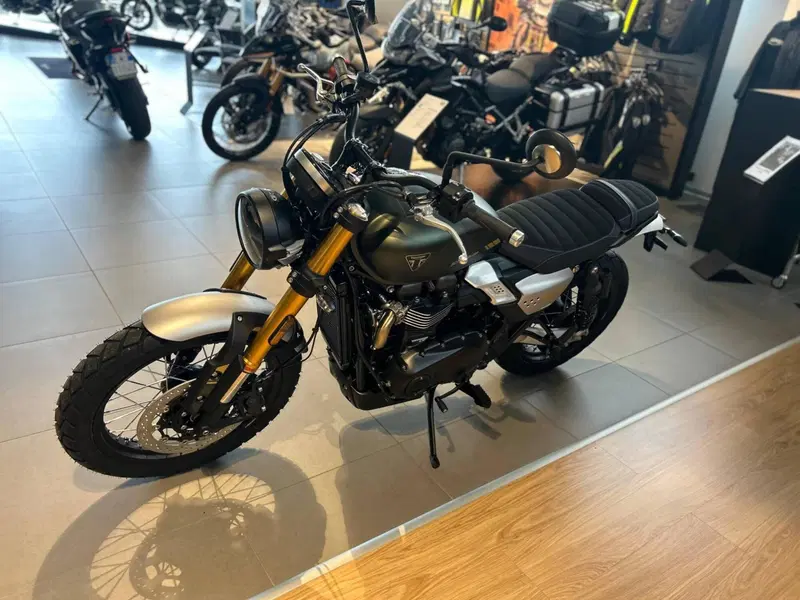 Triumph Scrambler 900 (2026) (4)
