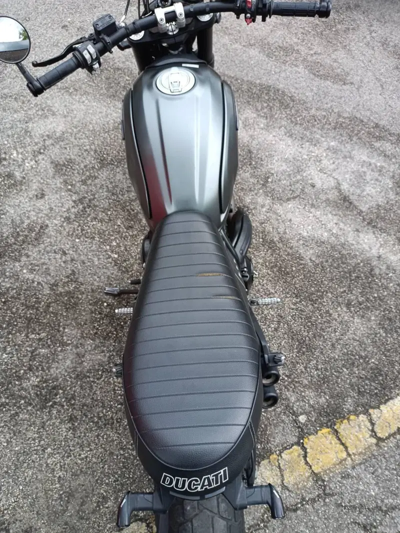 Ducati Scrambler 800 Night Shift (2021 - 22) (5)