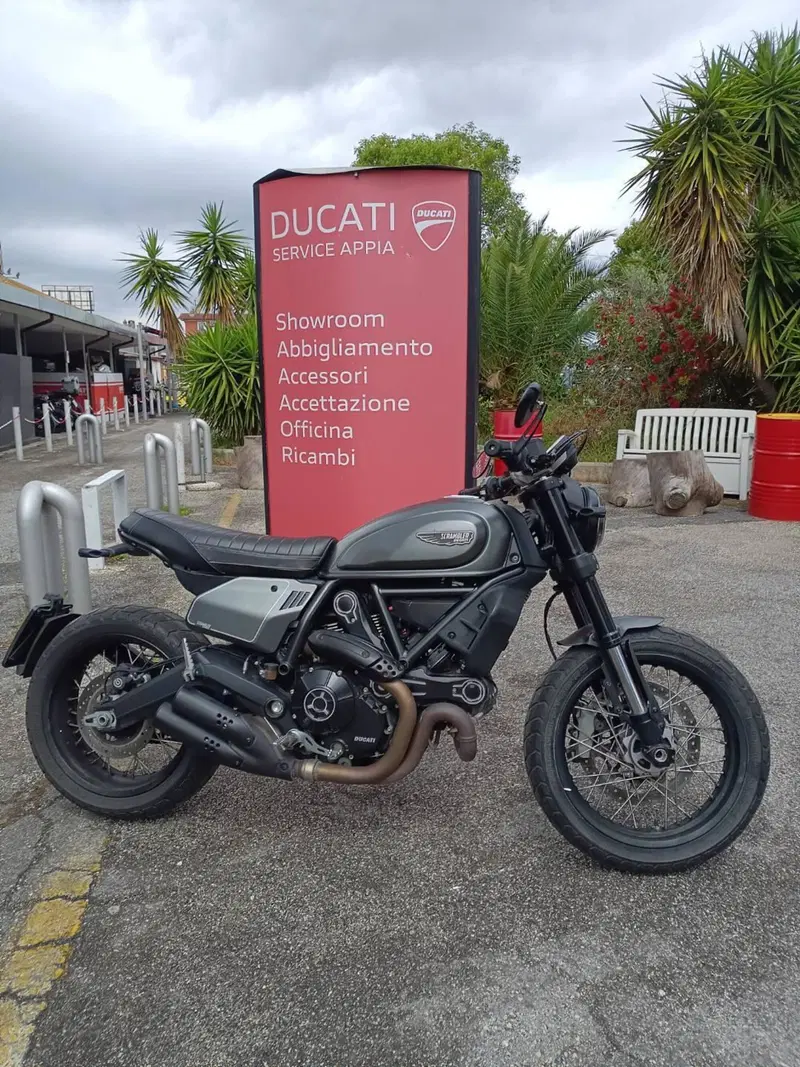 Ducati Scrambler 800 Night Shift (2021 - 22) (2)