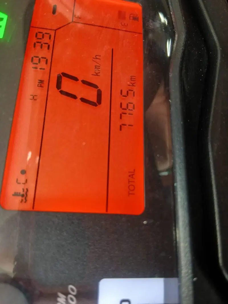 Benelli TRK 502 (2021 - 25) (3)