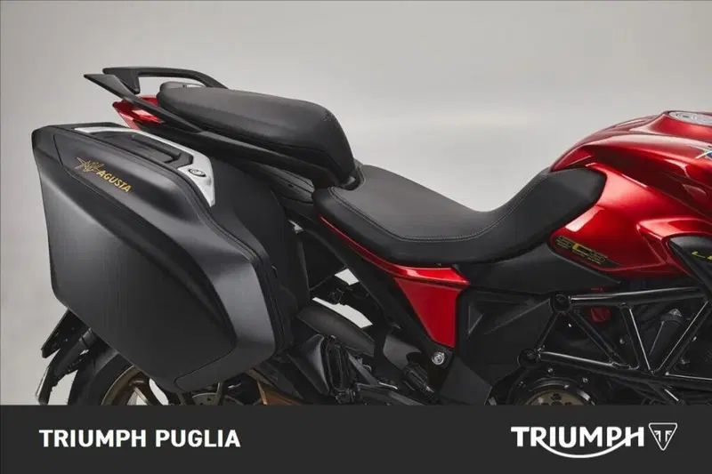 MV Agusta Turismo Veloce 800 Lusso SCS (2021 - 26) (3)