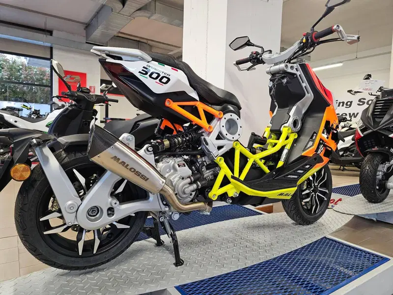 Italjet Moto Dragster 300 (2025 - 26) (2)