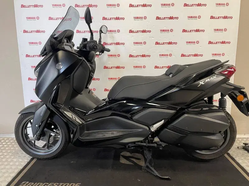 Yamaha X-Max 300 Tech Max (2021 - 24)
