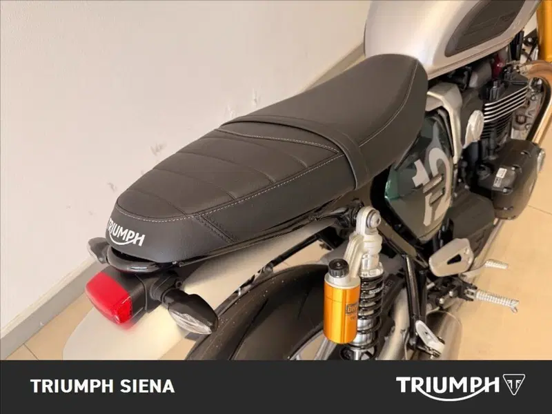 Triumph Speed Twin 1200 RS (2025 - 26) (10)