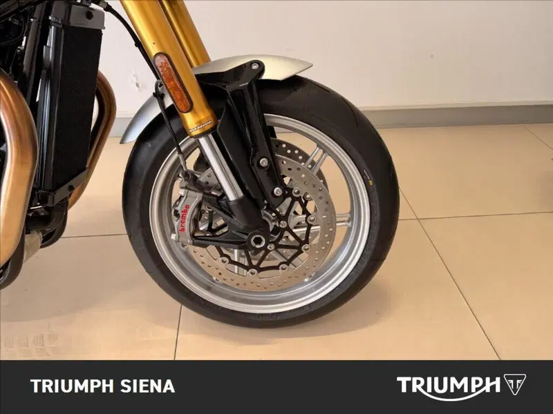Triumph Speed Twin 1200 RS (2025 - 26) (4)