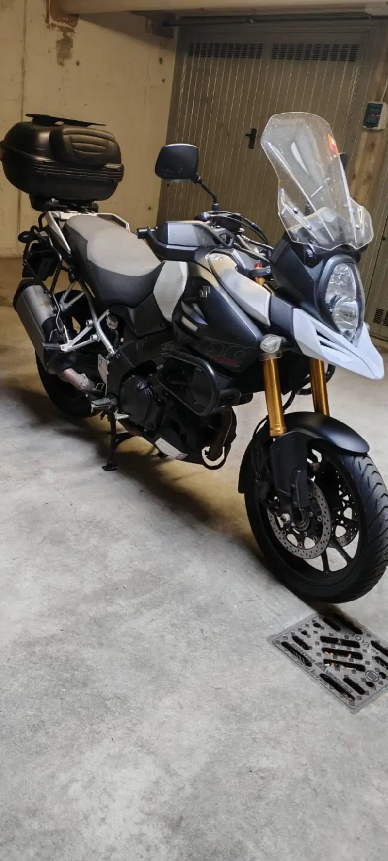 Suzuki V-Strom 1000 ABS (2014 - 17)