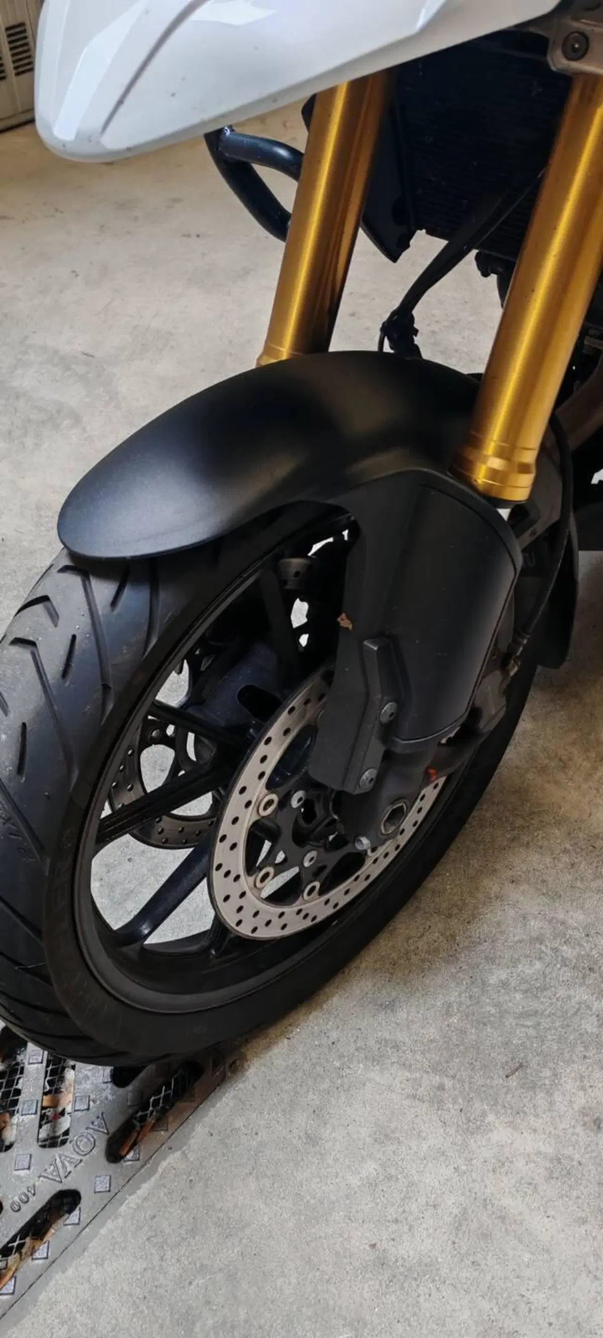 Suzuki V-Strom 1000 ABS (2014 - 17) (2)