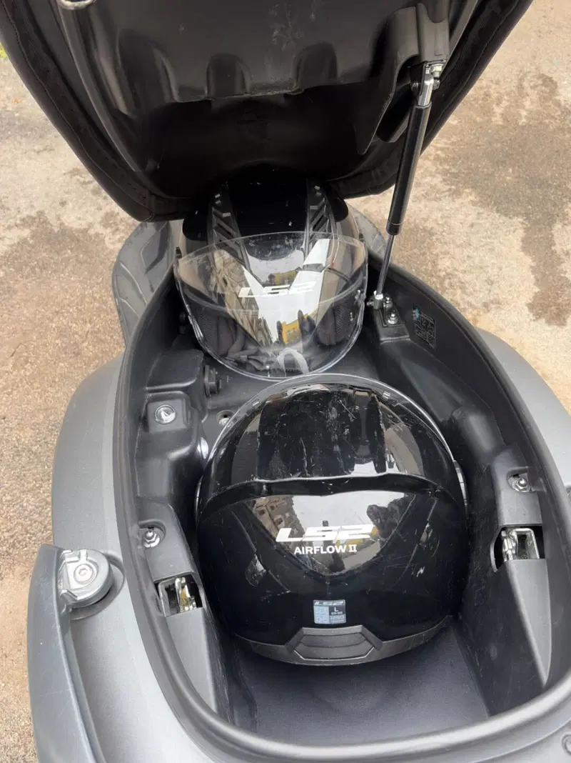 Kymco Agility 300i (2021 - 25) (6)