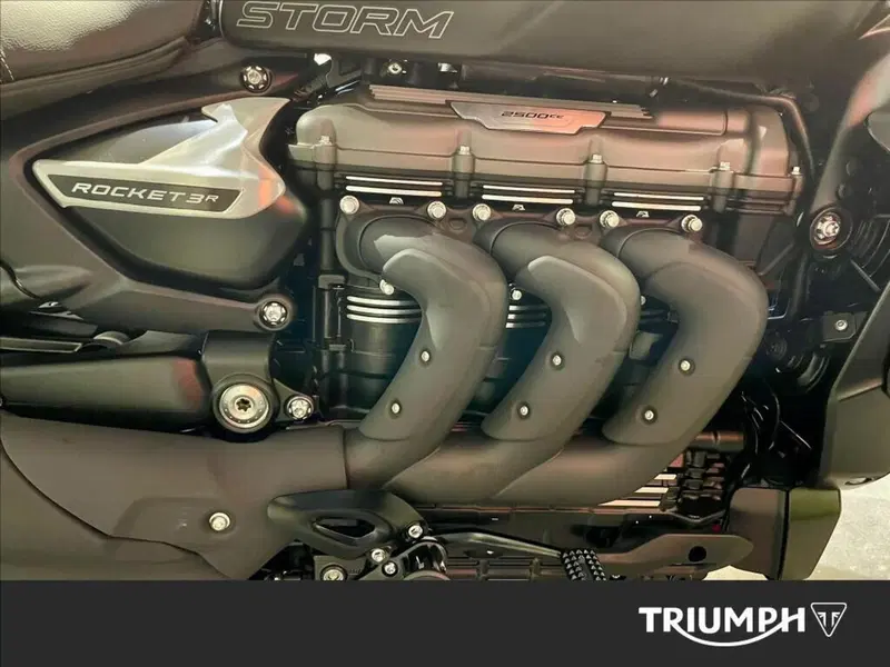 Triumph Rocket 3 Storm R (2024 - 26) (3)