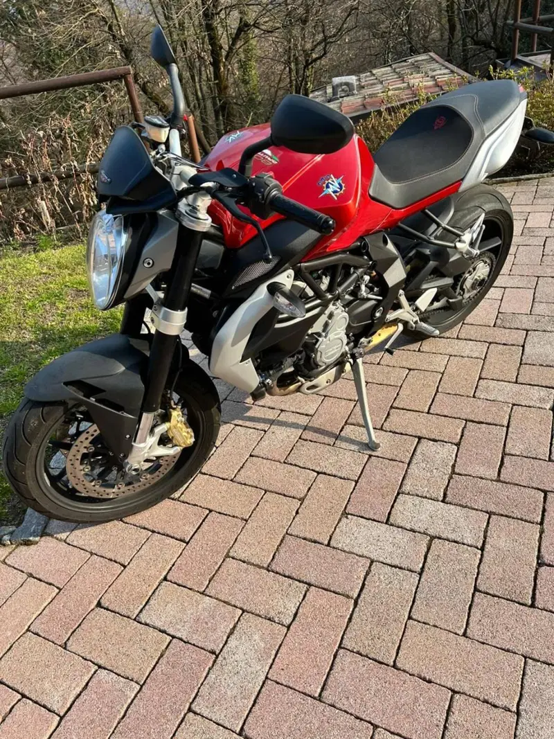 MV Agusta Brutale 800 EAS (2012 - 14) (4)