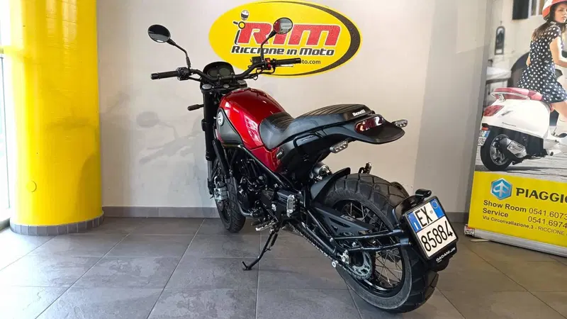 Benelli Leoncino 500 (2021 - 25) (5)