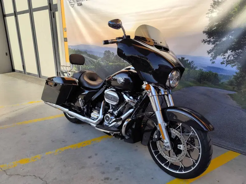 Harley-Davidson Street Glide Special (2021 - 23) (2)